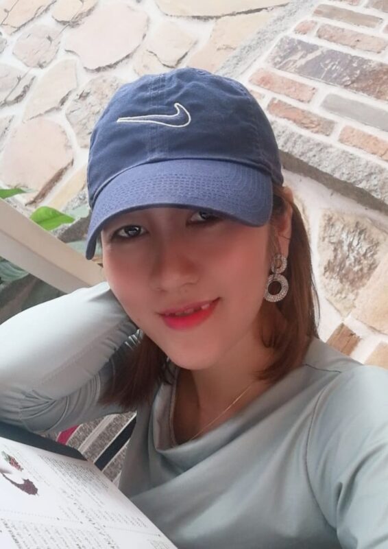 Minh Thư - Makeup Artist - Chuyên viên trang điểm với 3 năm kinh nghiệm. Nhận trang điểm dự tiệc, cô dâu, kỷ yếu và makeup tại nhà khu vực Tân Phú, Tân Bình, Bình Tân.